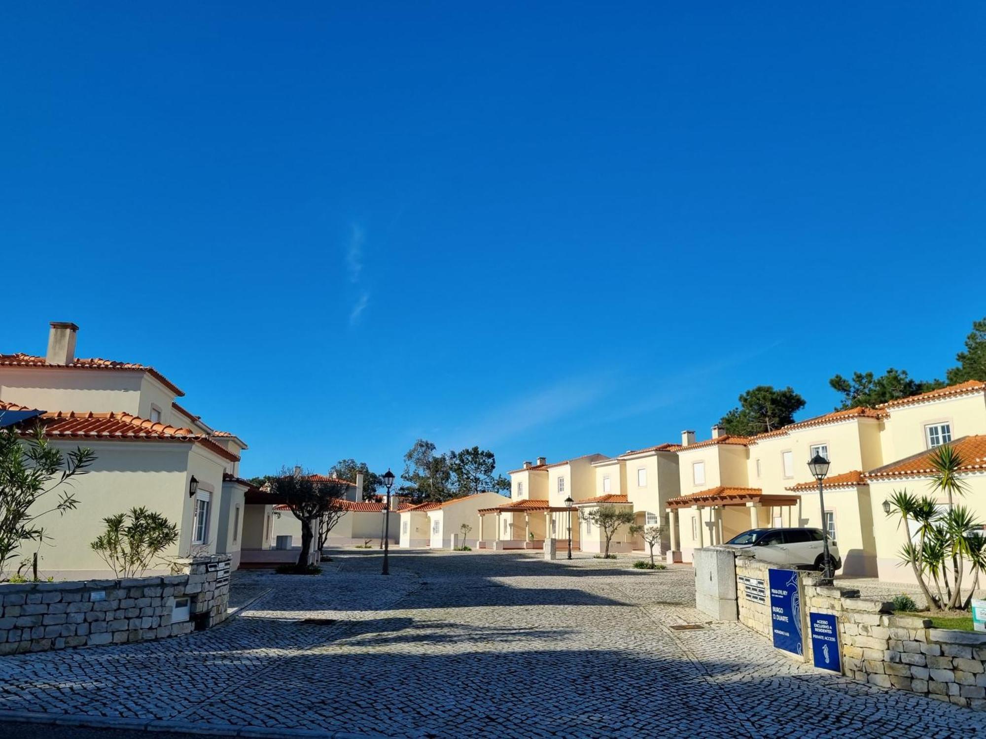 Praia D'El Rey - Townhouse Dom Duarte Amoreira  Buitenkant foto